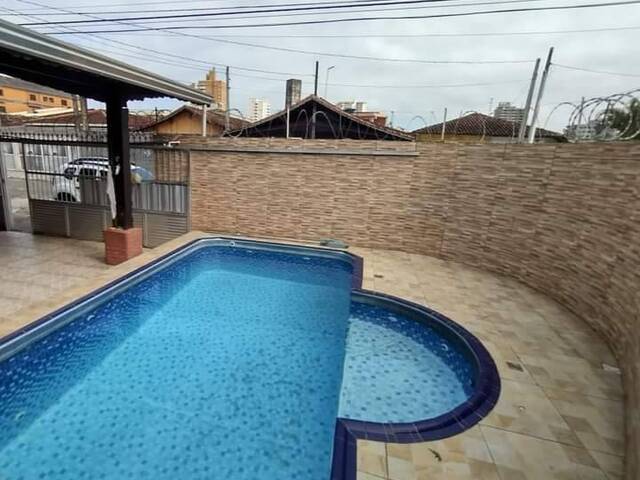 #21 - Casa para Venda em Praia Grande - SP
