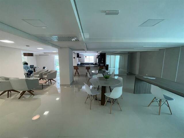 Apartamento para Venda em Praia Grande - 4