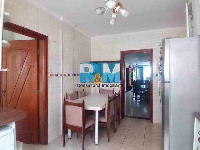 #202 - Apartamento para Venda em Praia Grande - SP