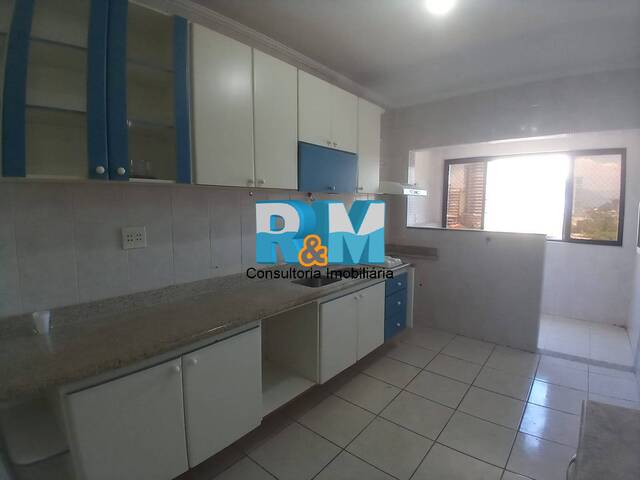 Venda em Canto do Forte - Praia Grande